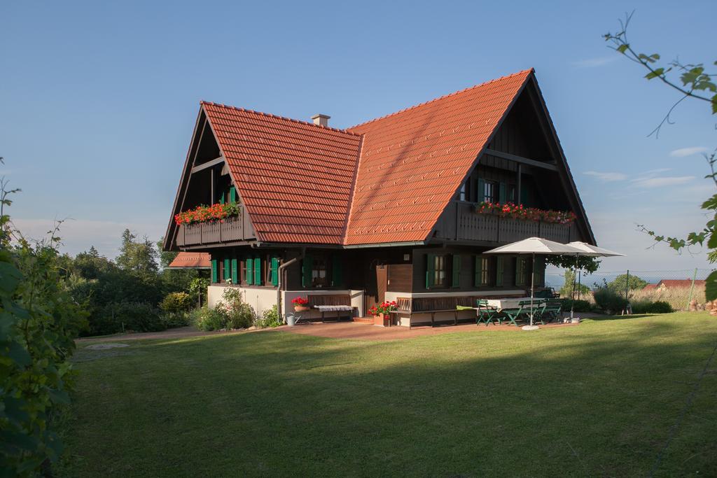 Ferienhaus Neubauer ชปีลเฟลด์ ภายนอก รูปภาพ